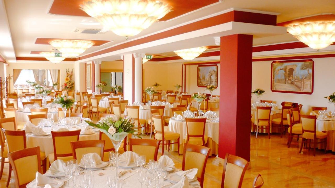Paradiso Hotel Ristorante Riaci Capo エクステリア 写真