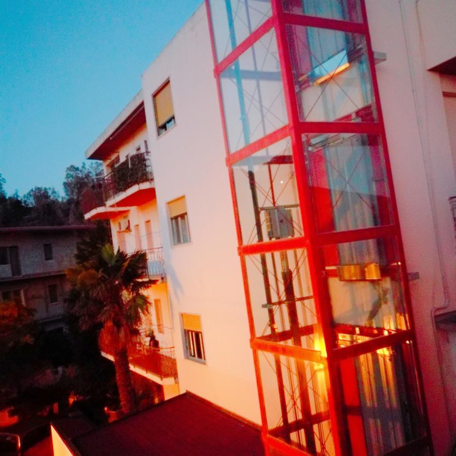 Paradiso Hotel Ristorante Riaci Capo エクステリア 写真