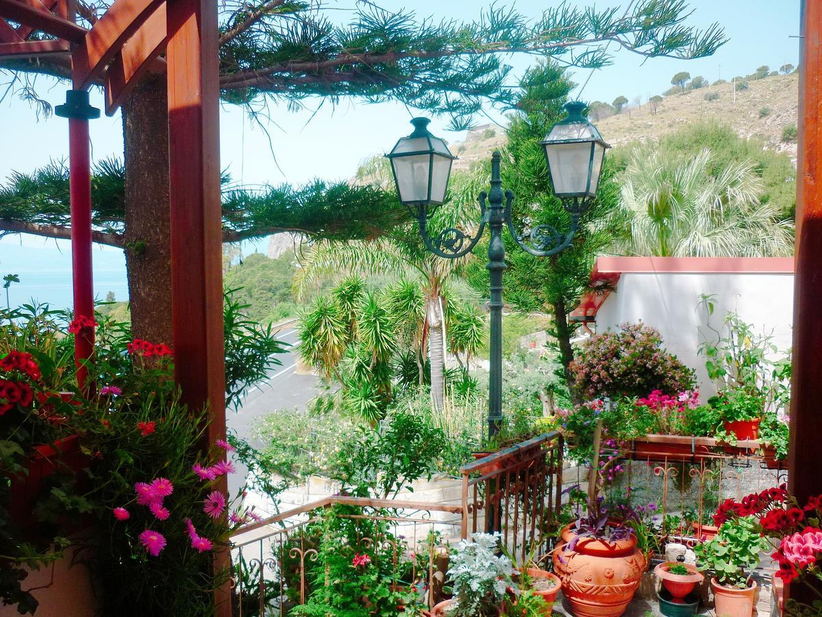 Paradiso Hotel Ristorante Riaci Capo エクステリア 写真