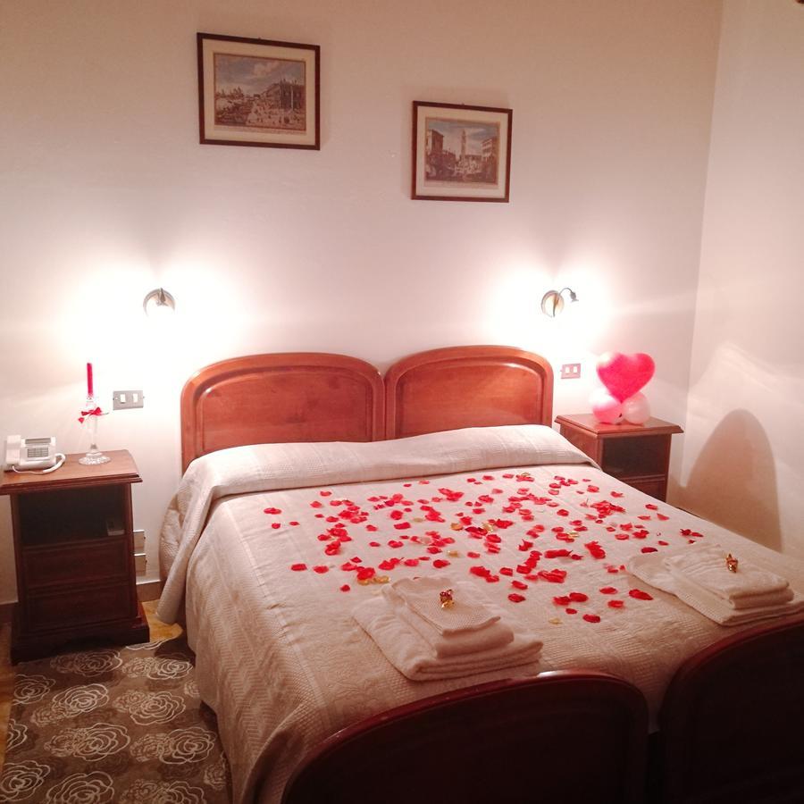 Paradiso Hotel Ristorante Riaci Capo エクステリア 写真